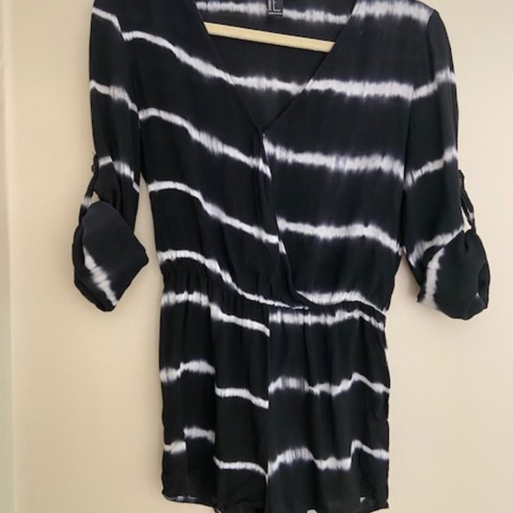 Tie Dye Long Sleeve Romper - Picture 3 of 5